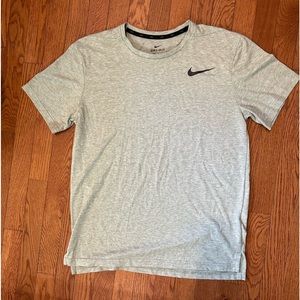 Nike dry fit shirt. Never worn